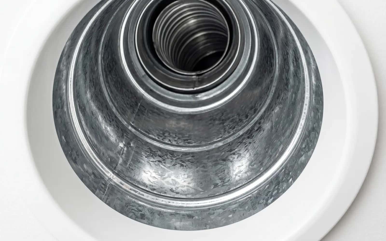 Conduit de sécheuse propre après le passage de Solution Air Pro